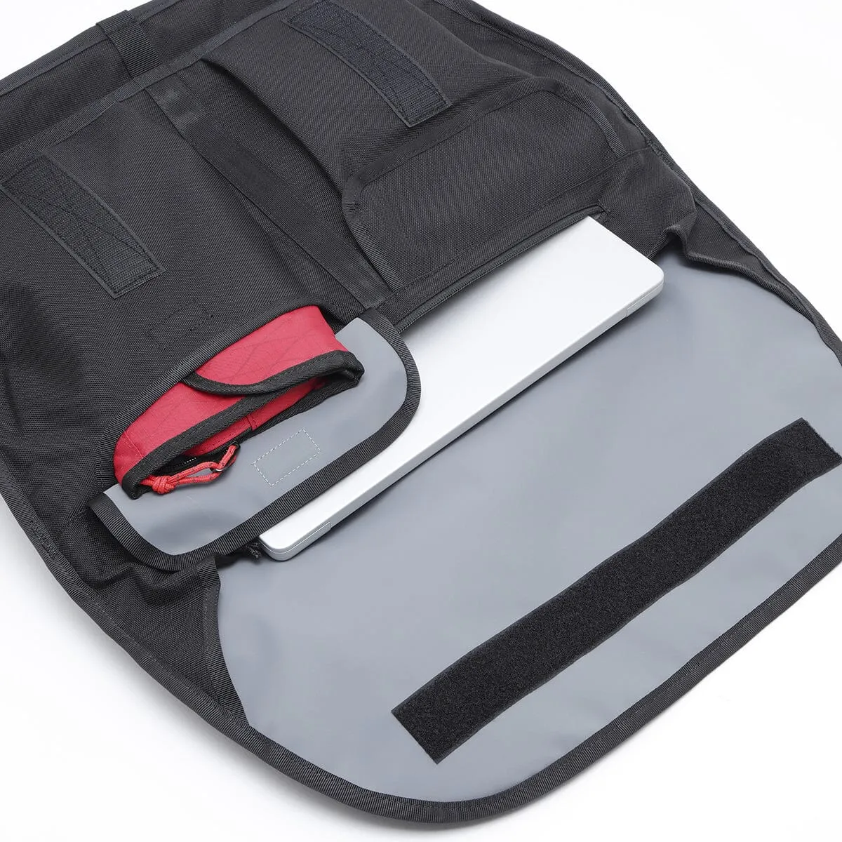 シーティーゼット 15L メッセンジャー