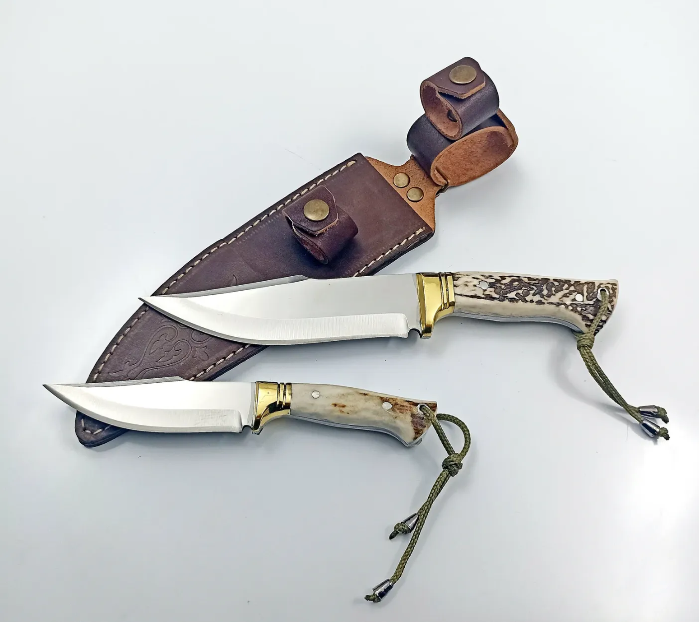 2-piece Stag Antler Outdoor Knife Set