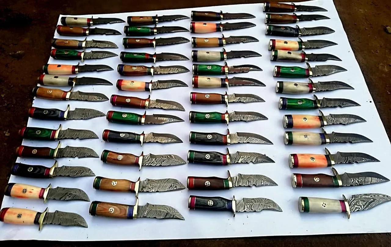 6" Handmade Damascus Hunting Knives with Leather Sheath, Free Hand Stitched, Wholesale Kinfes (50 Knives)