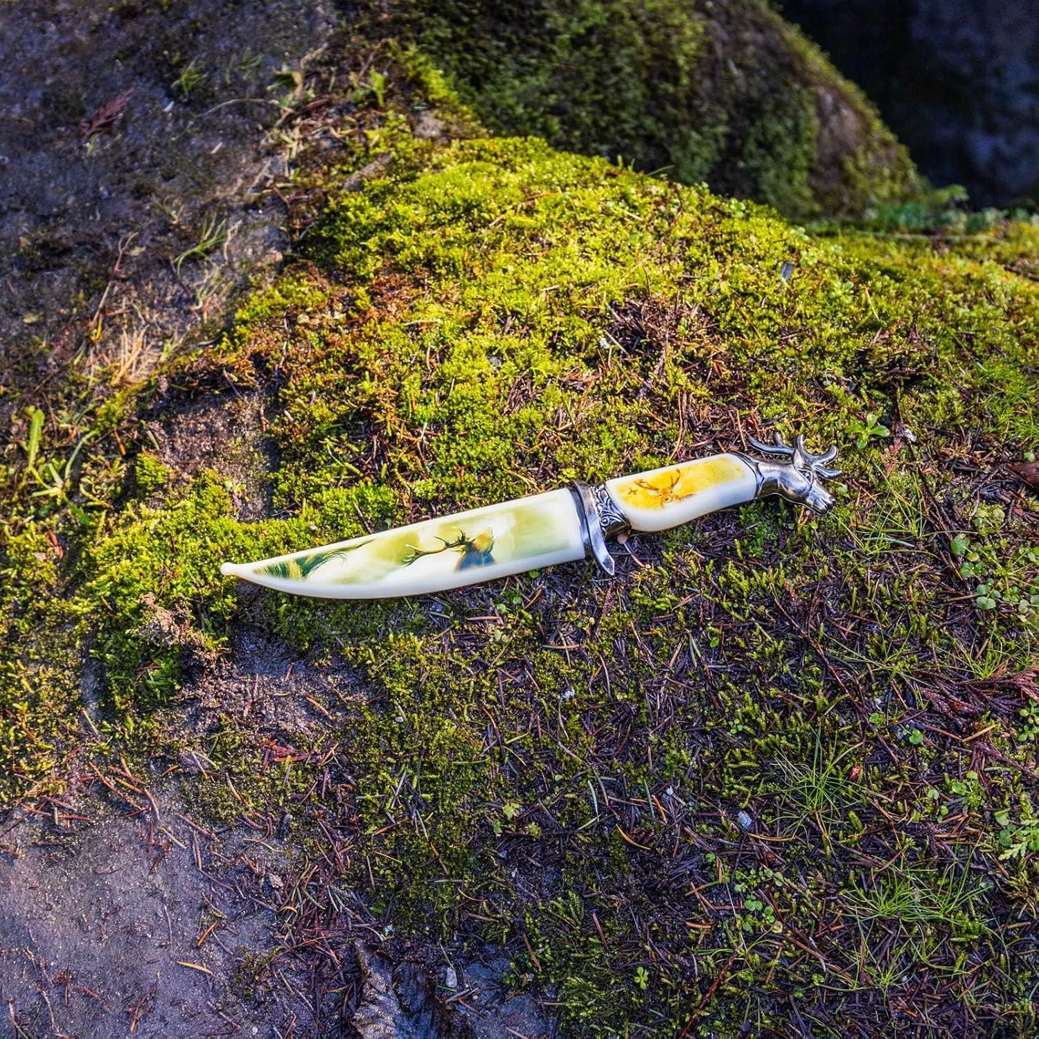 ASR Outdoor 13.5 inch Animal Head Decorative Collector's Hunting Knife with Ornamental Scabbard
