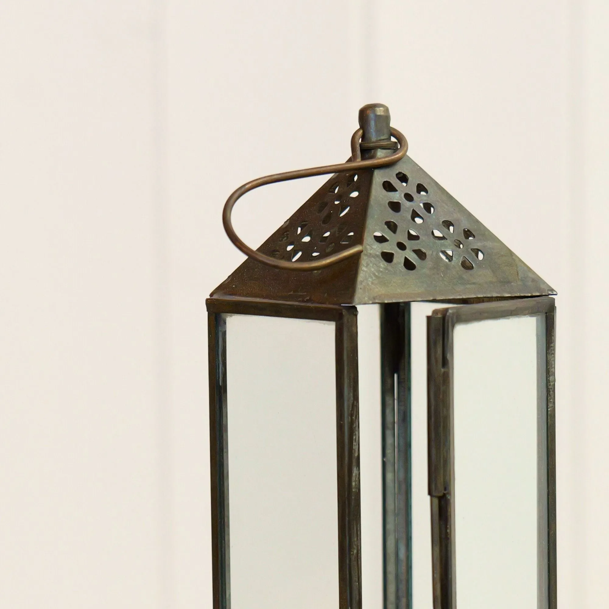 Decorative Hanging Lanterns