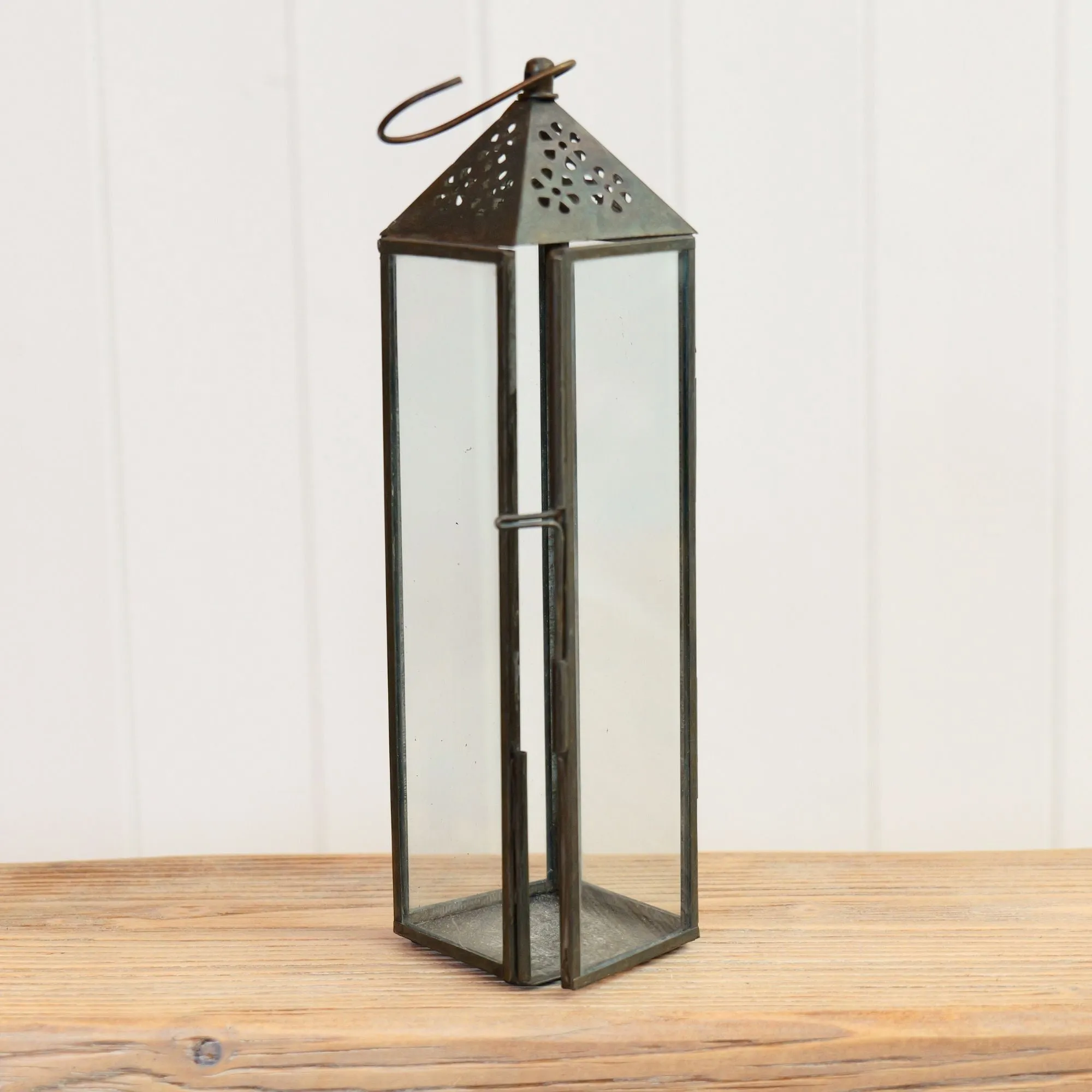 Decorative Hanging Lanterns