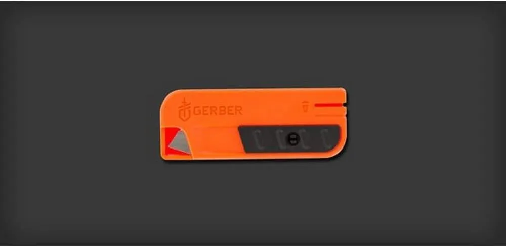 Gerber Gear Vital Pocket Folding Hunting Knife 2.8" Replacement Blades with Disposal Container, Sharp Blades for Field-Dressing and Skinning, 12-Pack