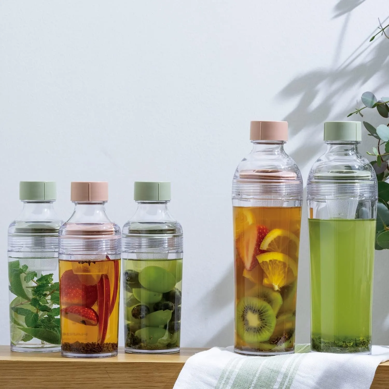 Hario Cold Brew Tea Portable Bottle, 160ml, Smoky Green