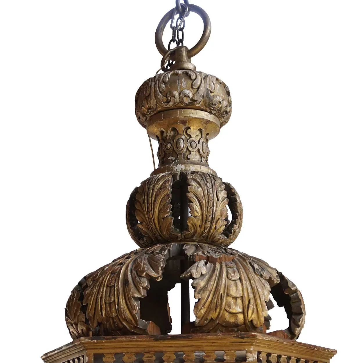 Large Italian Baroque Style Giltwood and Gesso Pendant 12-Light Hanging Lantern