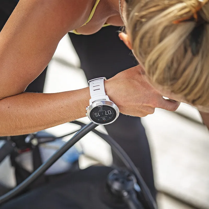 SUUNTO D5
White