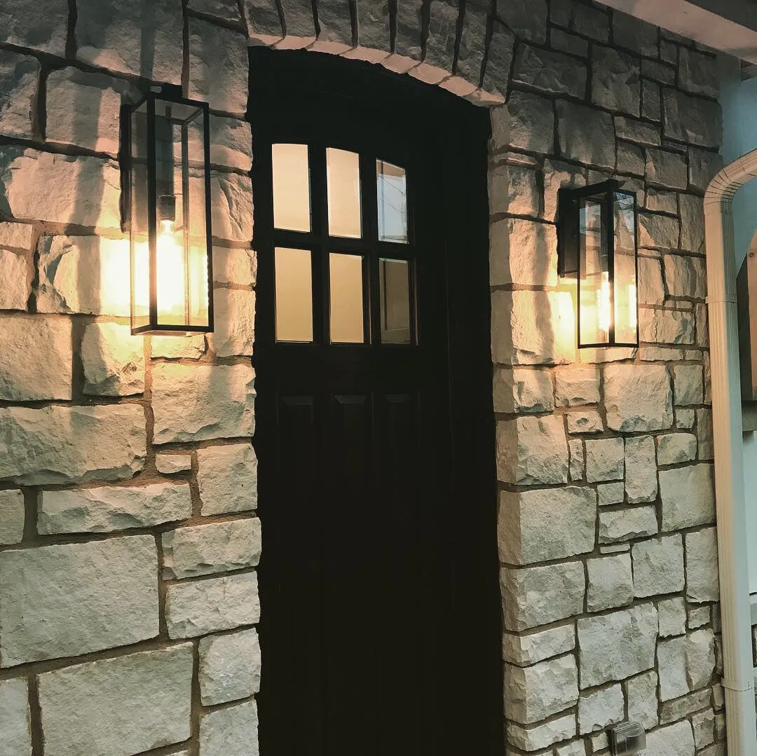 Vista Wall Lantern