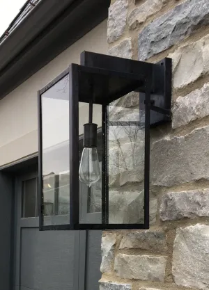 Vista Wall Wide Lantern